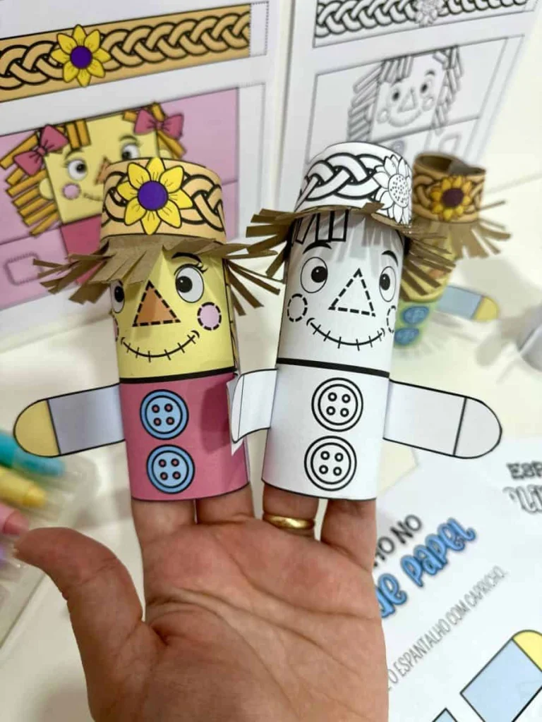 Espantalho Junino no Rolinho de Papel — foto 1