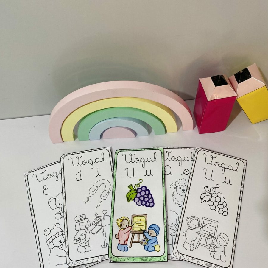 Livreto das Vogais Cursivas (Estilo Bobbie Goods) - Leitura e Escrita - Pedagogia de Ideias Livreto das Vogais Cursivas (Estilo Bobbie Goods) - Leitura e Escrita