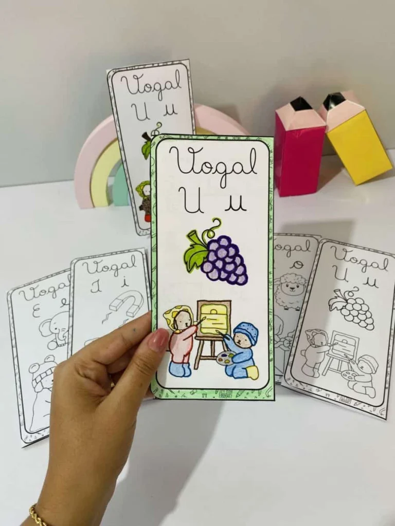 Livreto das Vogais Cursivas Bobbie Goods — foto 8