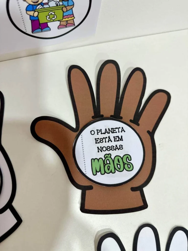 Livrinho O Planeta Está em Nossas Mãos — foto 6