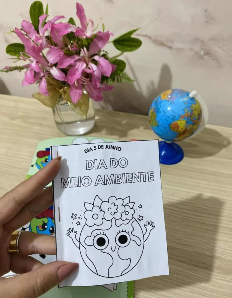 Luva Meio Ambiente com Dois Livros — foto 4