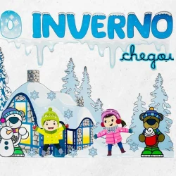 Crianças brincando na neve com casacos coloridos e bonecos de neve.