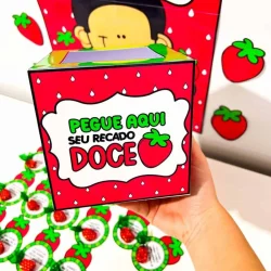 Caixa de presente com tema de morango e mensagem doce para crianças.