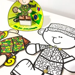 Atividades educativas para o Dia do Soldado com desenhos para colorir.