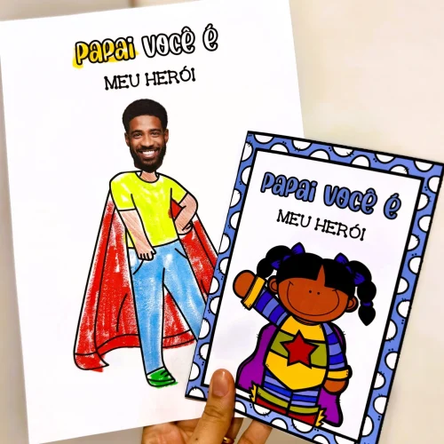 Cartões do Dia dos Pais com tema herói, desenhos de pai e filha com capa e capa de super-herói.