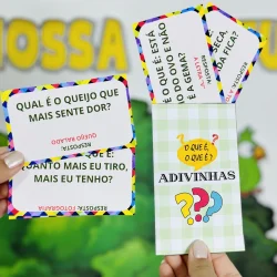 Cartas de adivinhação com perguntas sobre o folclore brasileiro.