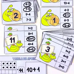 Atividades educativas com números e desenhos de tartarugas para crianças.