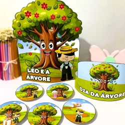Ilustração de uma árvore com rosto sorridente e personagem Léo ao lado, tema de educação ambiental.