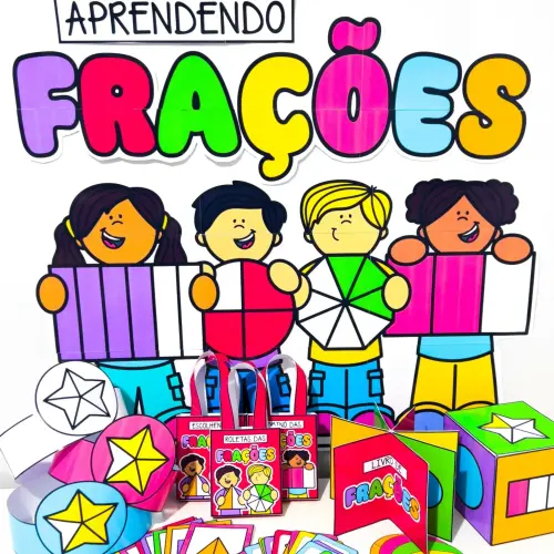Crianças aprendendo frações com livros e jogos educativos.