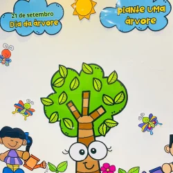 Ilustração de uma árvore com crianças plantando e cuidando.