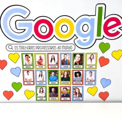 Painel comemorativo do Dia dos Professores com fotos e corações coloridos.
