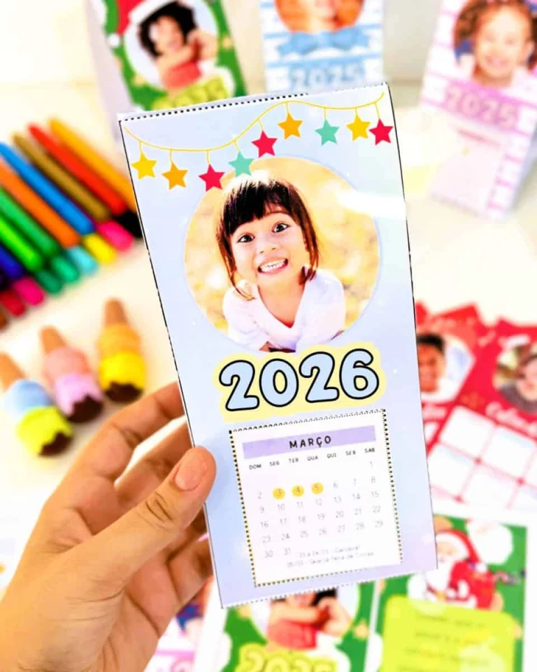 Calendário de Mesa Festivo Personalizável 2026 — foto 6