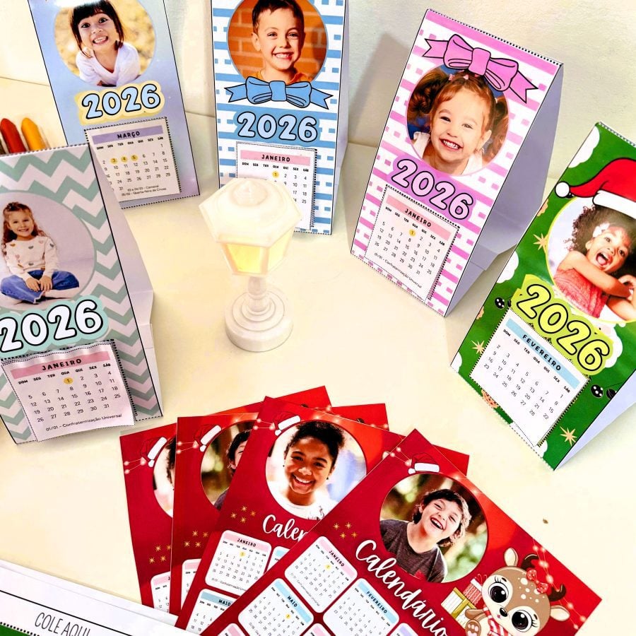 Calendário de Mesa Personalizável – Edição Festiva - Rotina da Sala de Aula - Pedagogia de Ideias Calendário de Mesa Personalizável – Edição Festiva - Rotina da Sala de Aula