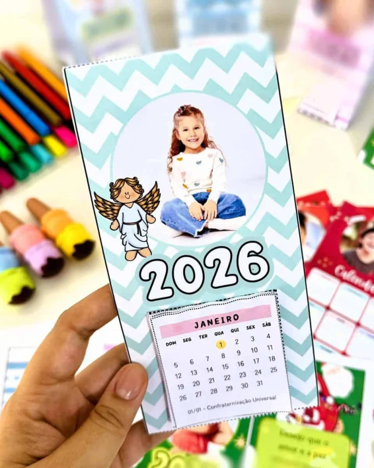 Calendário de Mesa Festivo Personalizável 2026 — foto 8