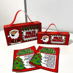 Lembrancinhas de Natal com tema de Papai Noel e árvore de Natal.