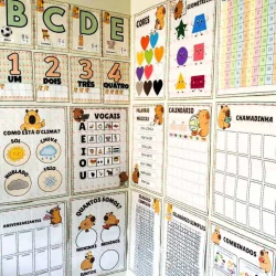 Quadro de atividades educativas com letras, números e cores para crianças.