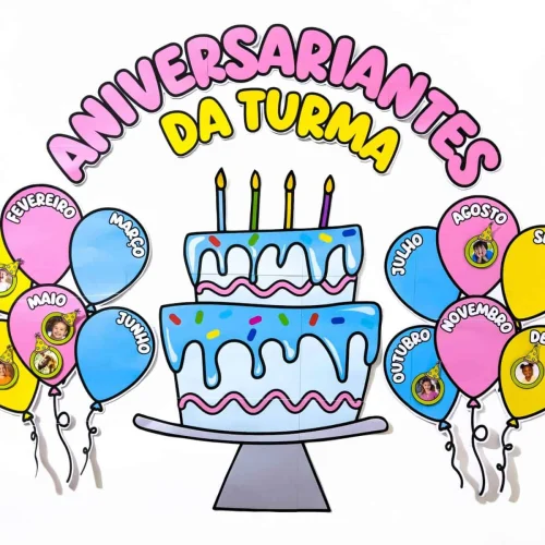 Balões com meses do ano e bolo de aniversário colorido.