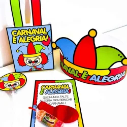 Lembrancinhas de Carnaval com tema de palhaço e cores vibrantes.