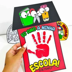 Material escolar e atividades para o Dia da Escola.