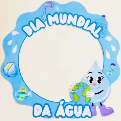 Quadro comemorativo do Dia Mundial da Água com personagem de gota d'água.