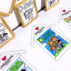 Cartões coloridos com tema Dia da Família para atividades escolares.