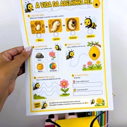 Caixa da Abelhinha Mel - Contação de Histórias