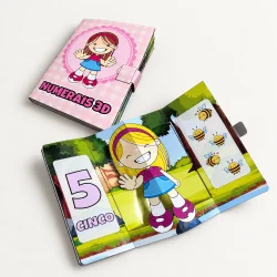 Livro infantil com numerais 3D e ilustrações coloridas para crianças.