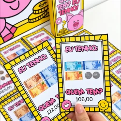 Jogo de cartas com notas e moedas para ensinar dinheiro às crianças.