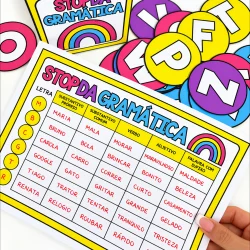 Jogo educativo de Stop da Gramática com letras e palavras em português.